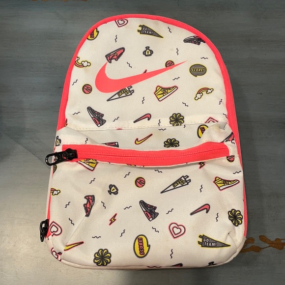 NIKE Girl’s Insulated Lunch Bag